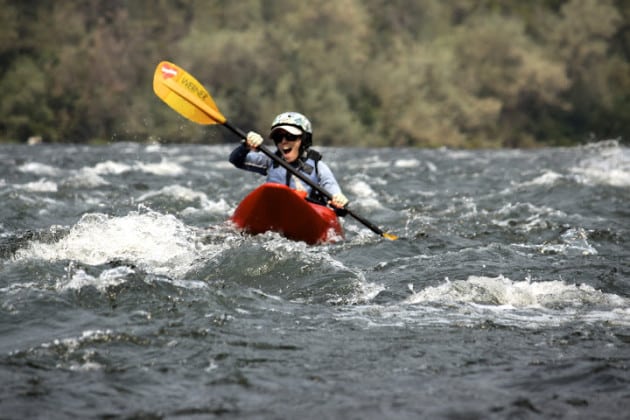 Beginner kayak school rogue river